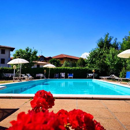 Albergo B&B Tenesi Манерба-дель-Гарда Экстерьер фото