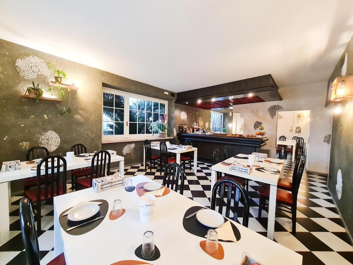 Albergo B&B Tenesi Манерба-дель-Гарда Экстерьер фото