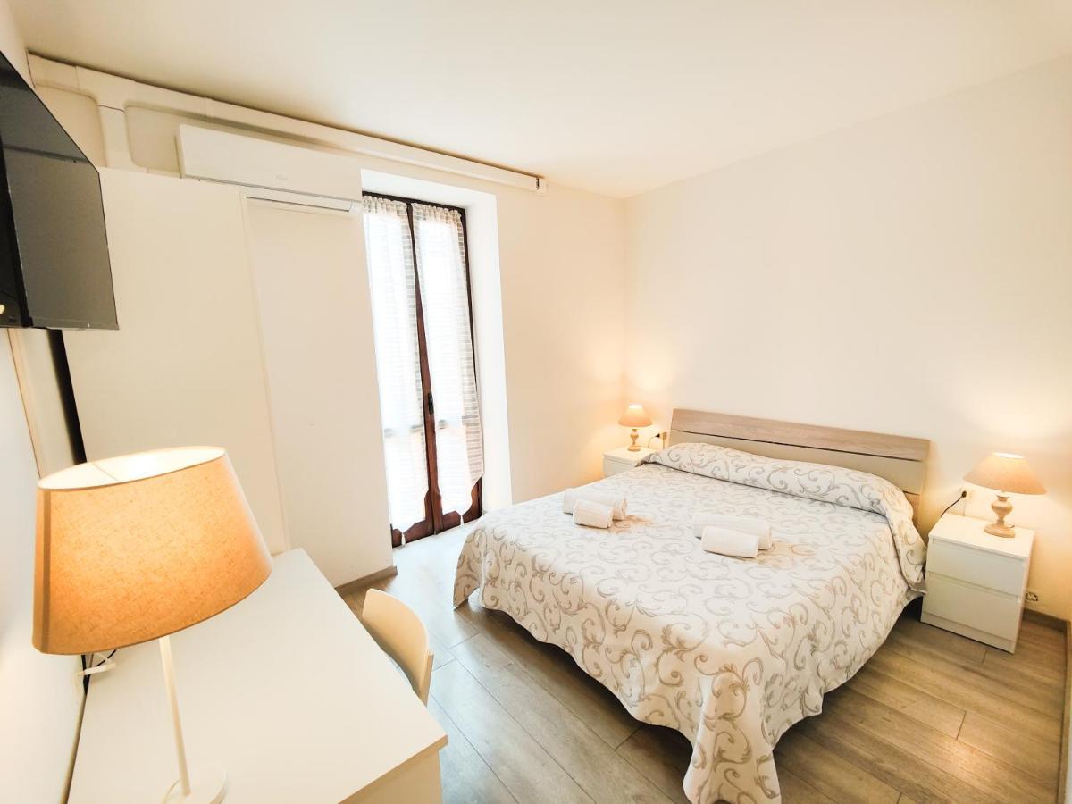 Albergo B&B Tenesi Манерба-дель-Гарда Экстерьер фото