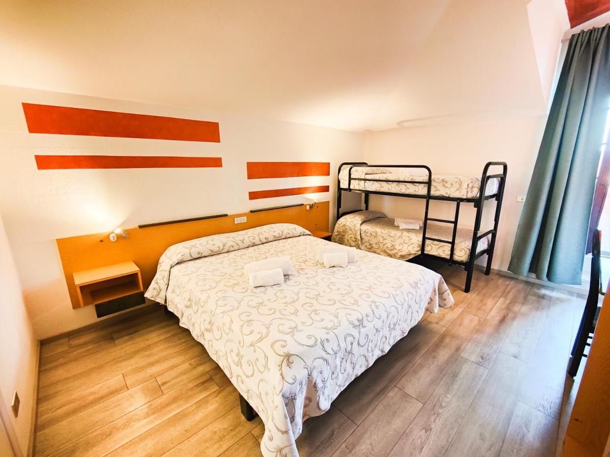 Albergo B&B Tenesi Манерба-дель-Гарда Экстерьер фото