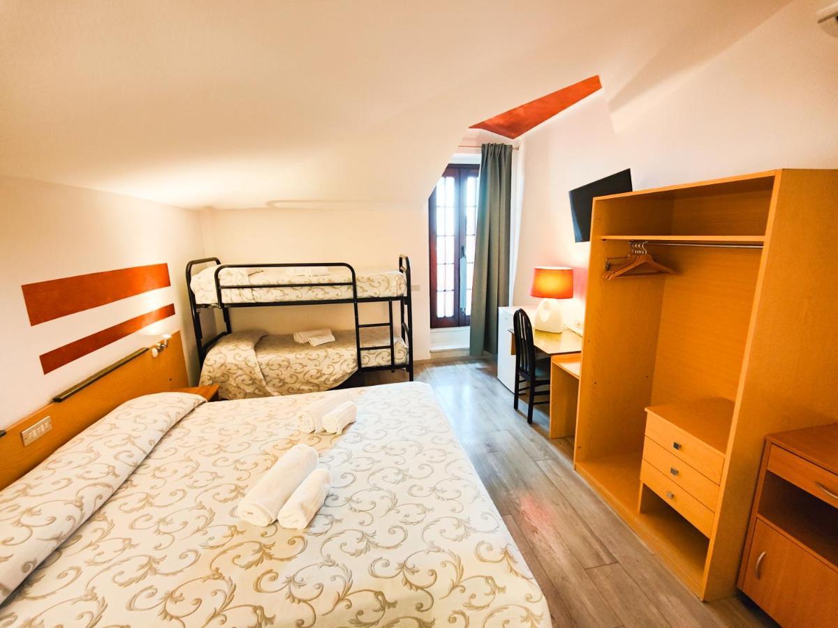 Albergo B&B Tenesi Манерба-дель-Гарда Экстерьер фото